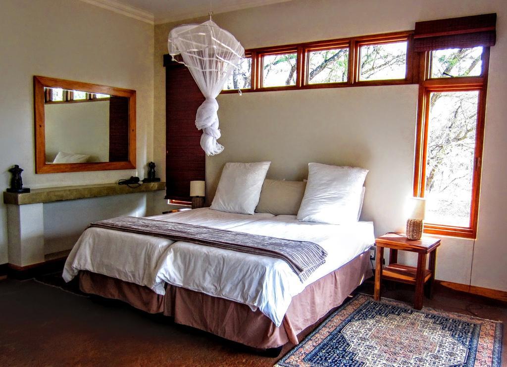 Chumbi Bush House Villa Hluhluwe Ruang foto