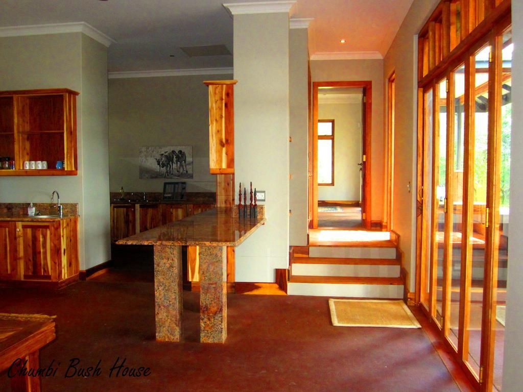 Chumbi Bush House Villa Hluhluwe Ruang foto