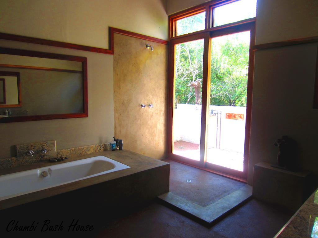 Chumbi Bush House Villa Hluhluwe Ruang foto